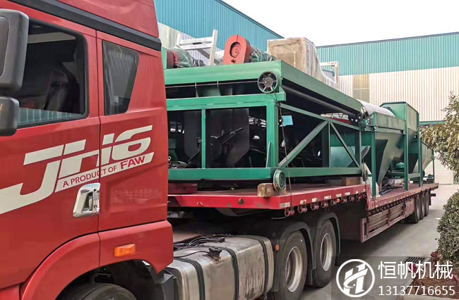 槽式翻拋機、滾筒篩分機裝車